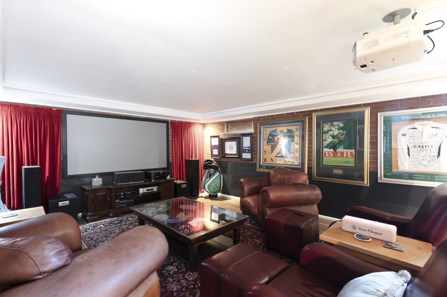 4 Bedroom Property for Sale in Erinvale Golf Estate Western Cape